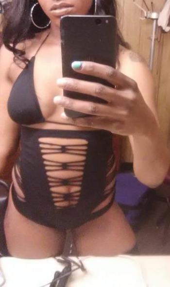 Fantasy, 25  female escort, Minneapolis