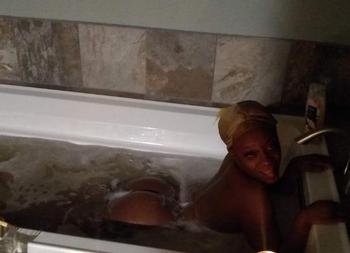 Sexxi Lexxi, 26  female escort, Minneapolis