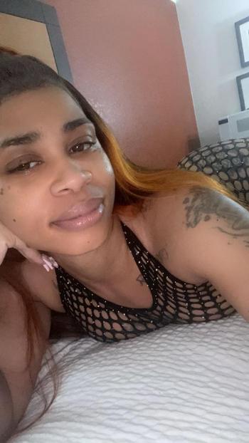 Cookie, 24  female escort, Minneapolis