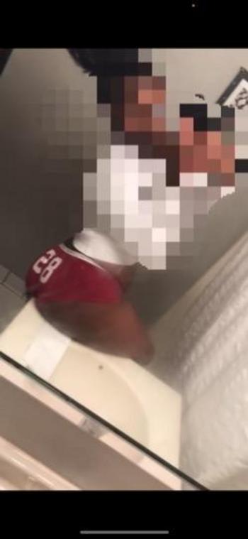 Niya, 22  female escort, Minneapolis