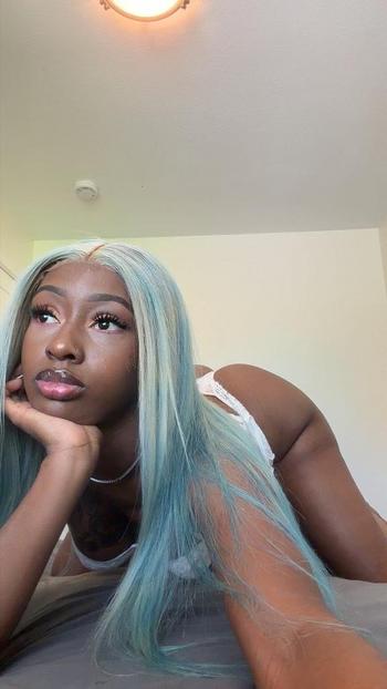 Chanel, 20  female escort, Minneapolis