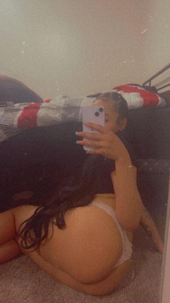 612-496-4588, 25  female escort, Minneapolis