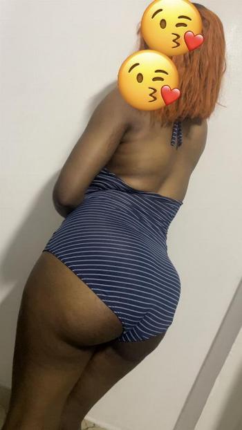 828-461-1300, 27  female escort, Minneapolis