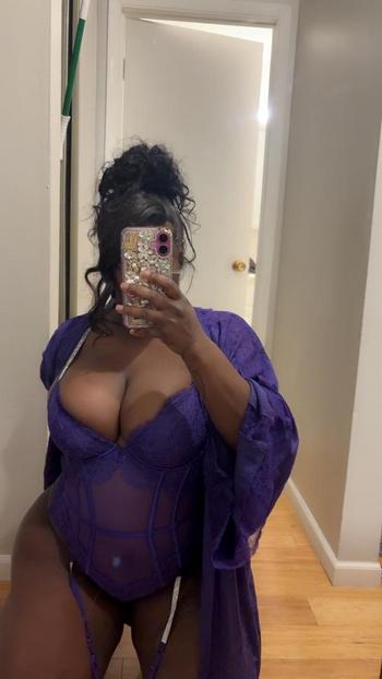Chanel , 25  female escort, Minneapolis