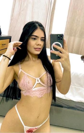 218-892-1726, 25  female escort, Minneapolis